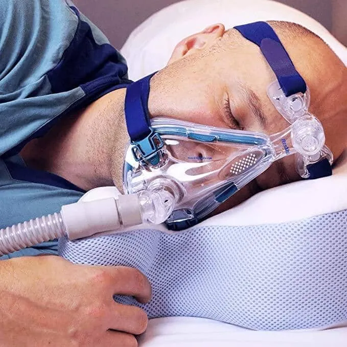 Ultimat lyxkudde för Bi-pap och CPAP. Höjdjusterbar + axelfrihet