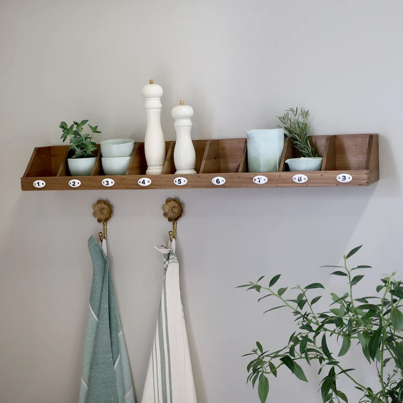 Vägghylla med 9 rum H11/L89/B16 cm