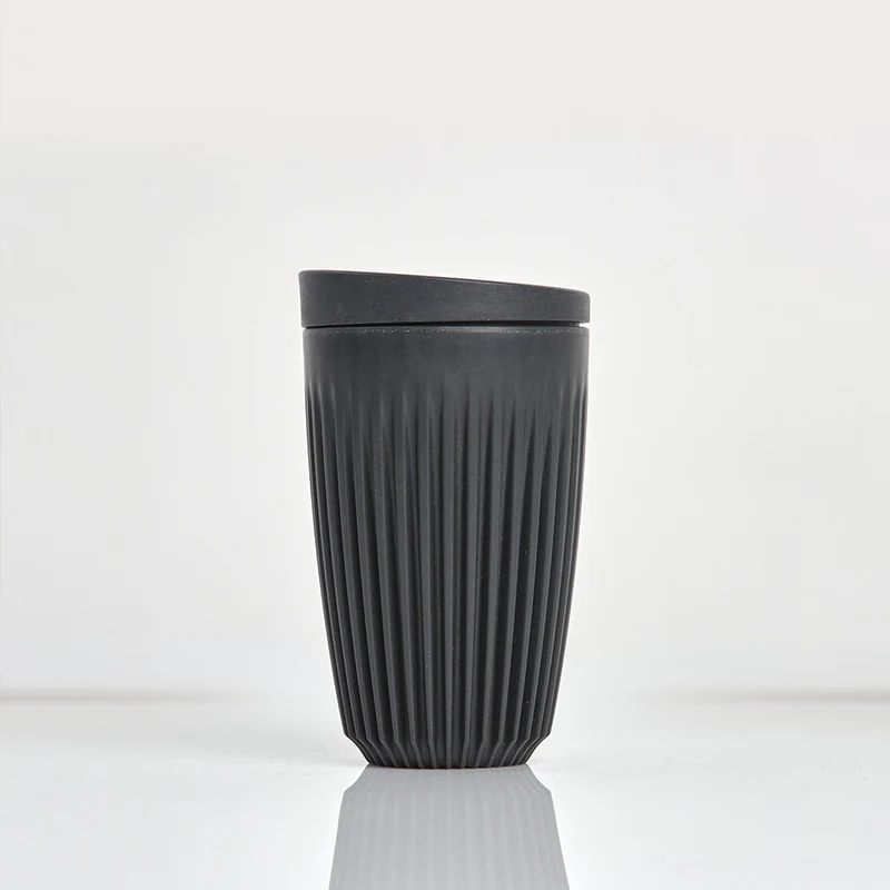 Huskee kopp med lock - 350 ml (12 oz) - Kolfärgad